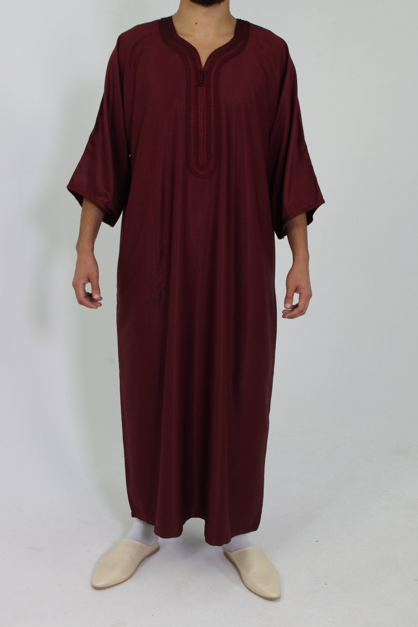 Djellaba Royale - Rood - TheDjellaba - TheDjellaba - Djellaba - Kaftan - Jalabiya - Thobe - Qamis - Dishdasha - Kurta - Abaya - Robe - Tunic - Burnous