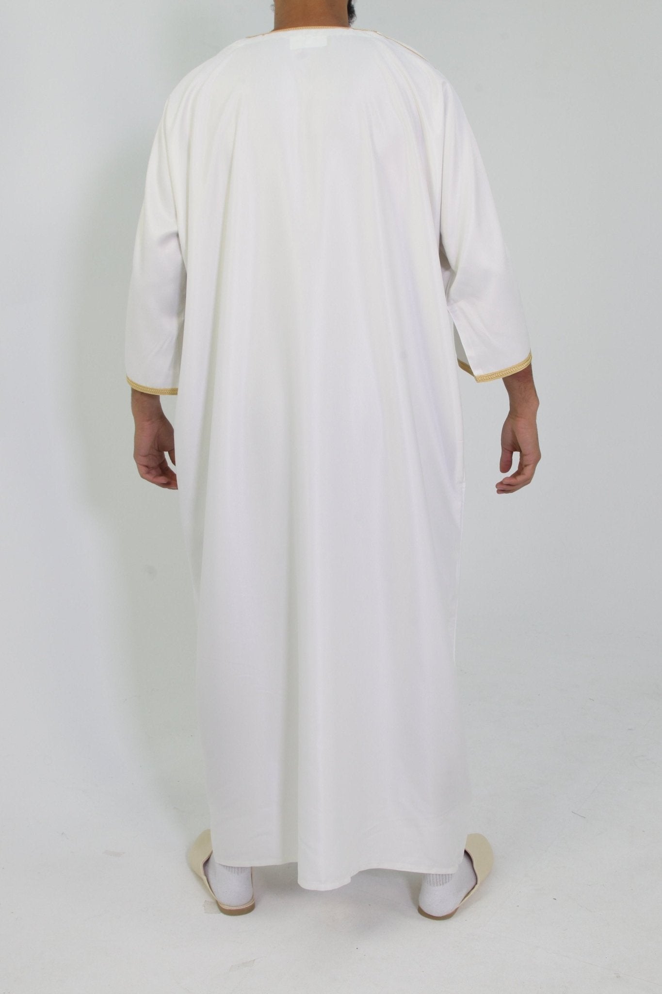 Djellaba Royale - Wit/Goud - TheDjellaba - TheDjellaba - Djellaba - Kaftan - Jalabiya - Thobe - Qamis - Dishdasha - Kurta - Abaya - Robe - Tunic - Burnous